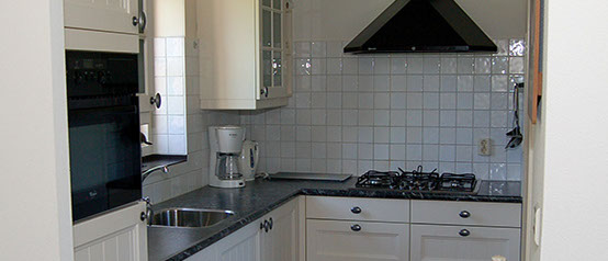 Vakantiewoning Limosa Wieringen - de mooie keuken is van alle gemakken voorzien